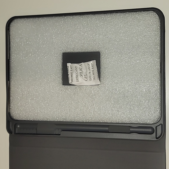 heyday Apple iPad Mini for 6", Stylus  Holder Black Saffiano Faux Tablet Case - Picture 8 of 9